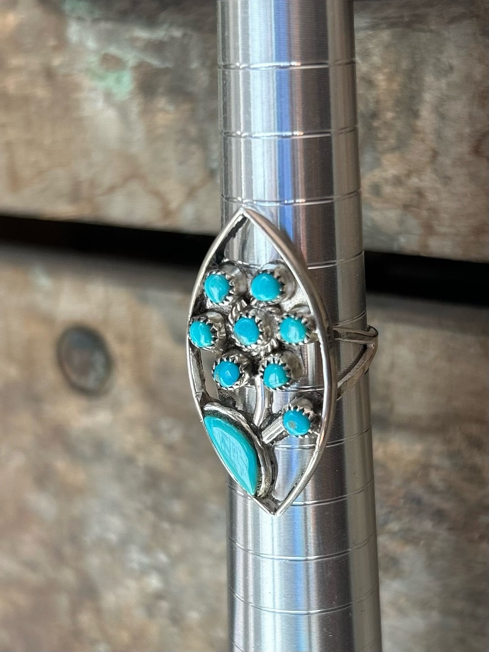 Vintage Native American Zuni Ring - Picture 5 of 14